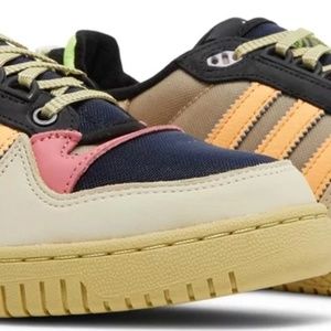 Bad Bunny x Forum Powerphase 'Catch and Throw'